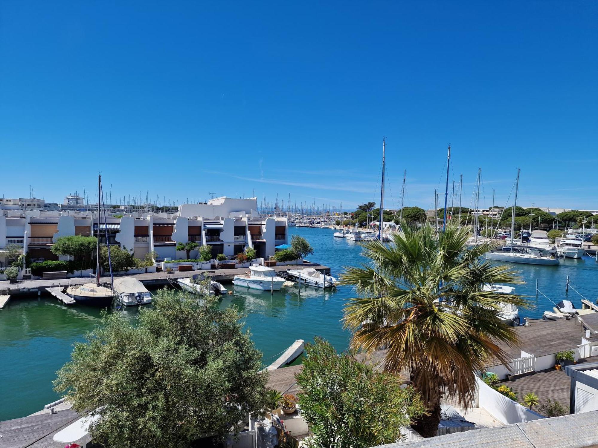Marina Exceptionnelle - 8 Pers - 120 M2 Vue Mer - Suites Parentales - Cinema - Ponton Le Grau-du-Roi Exterior foto